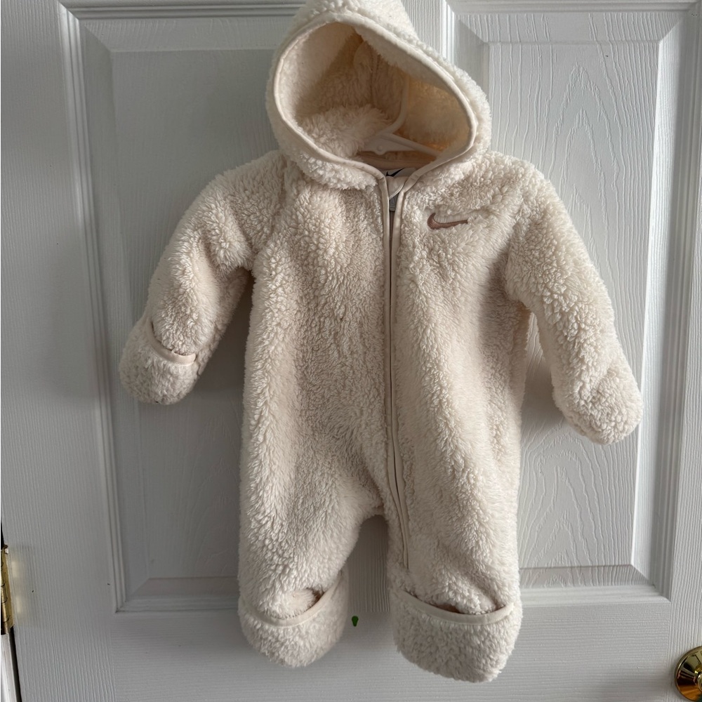 Nike Cozy Cream Fleece Footie